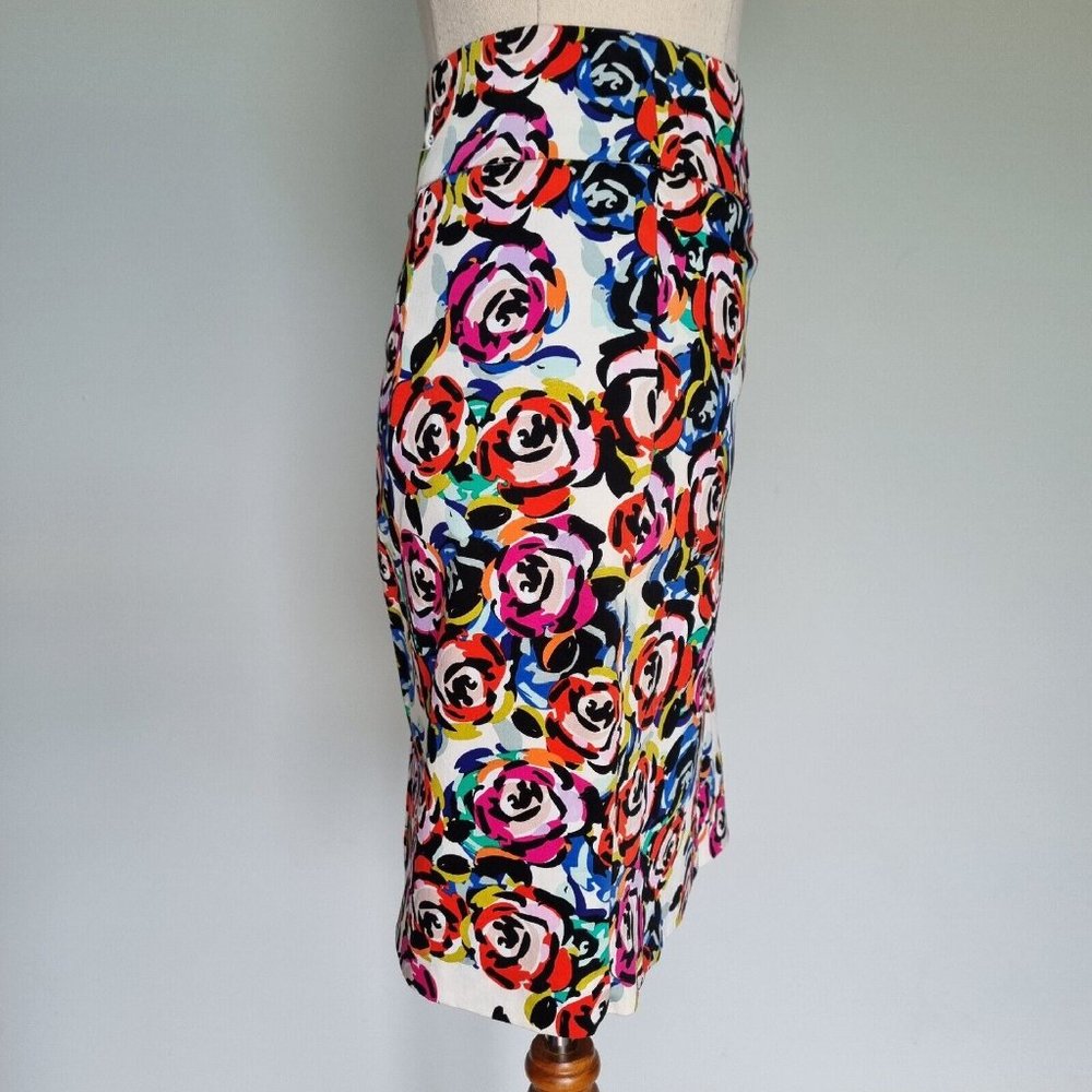 Review Multicolour Floral Rose Pencil Skirt Size 14 - Picture 4 of 6